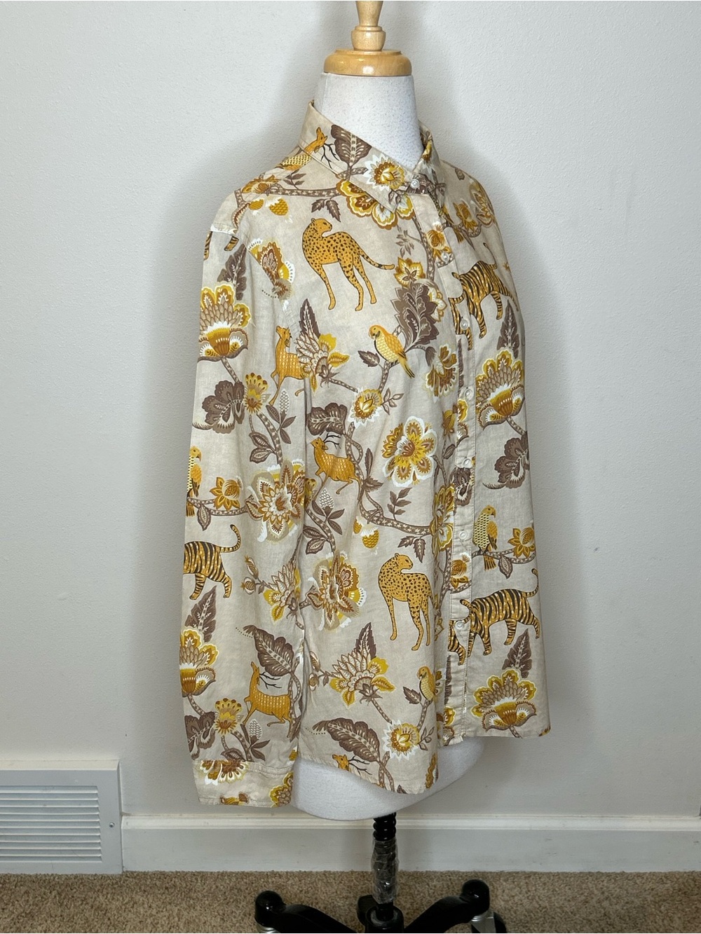 J. McLaughlin Beige Button-Down Shirt with Mustard & Brown Floral Animal Print L - Picture 2 of 10